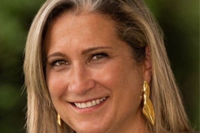 Carole Dufey Carole Dufey